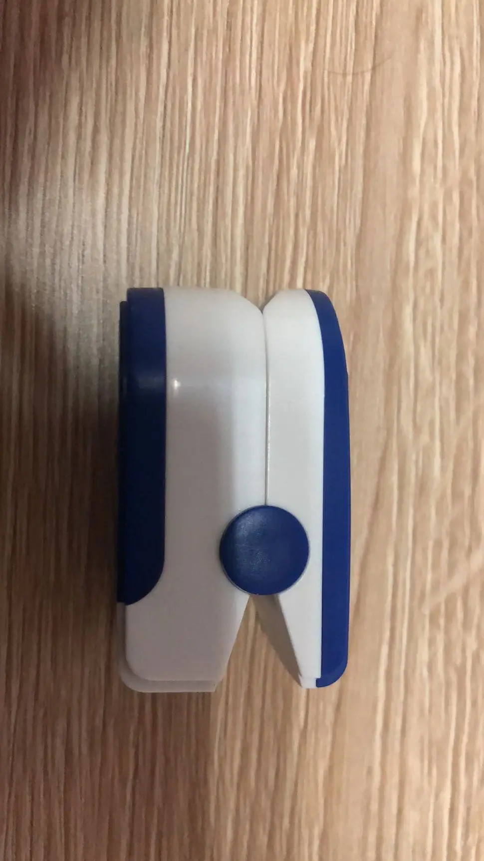 
CE Approved Portable Mini Finger Pulse Indicator Spo2 Blood Pressure Digital Pulse for Baby and Adult 