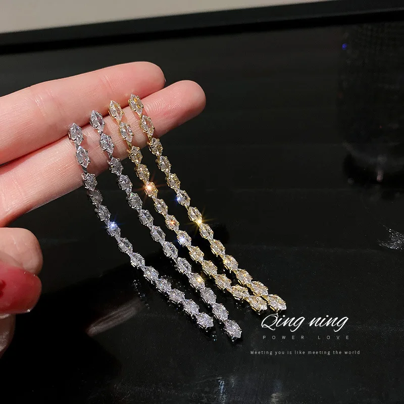 

trendy crystal tassel wholesale fashionable earrings