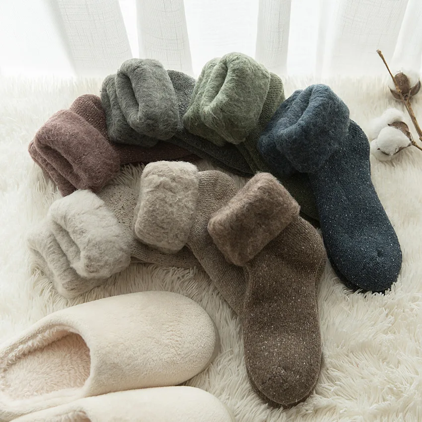 

Factory spot wholesale women's slipper socks warm fuzzy fleece-lined indoor anti-skid floor socks, Picture shown