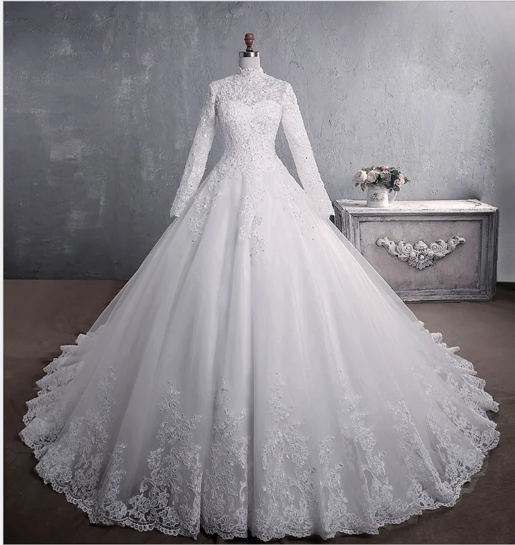 

New Design Muslim White Long Sleeves Stand Collar Plus Size Brides Wedding Dresses