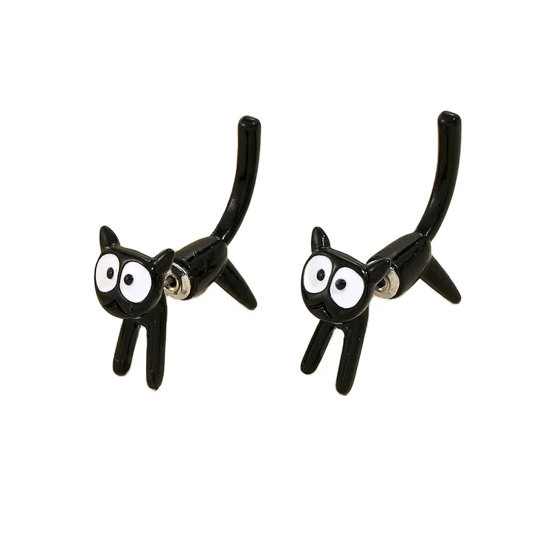 Rinhoo Japanese and Korean Creative Cute Cat Wears Earrings Personalized and Hangs Small Animal Earrings Wholesale