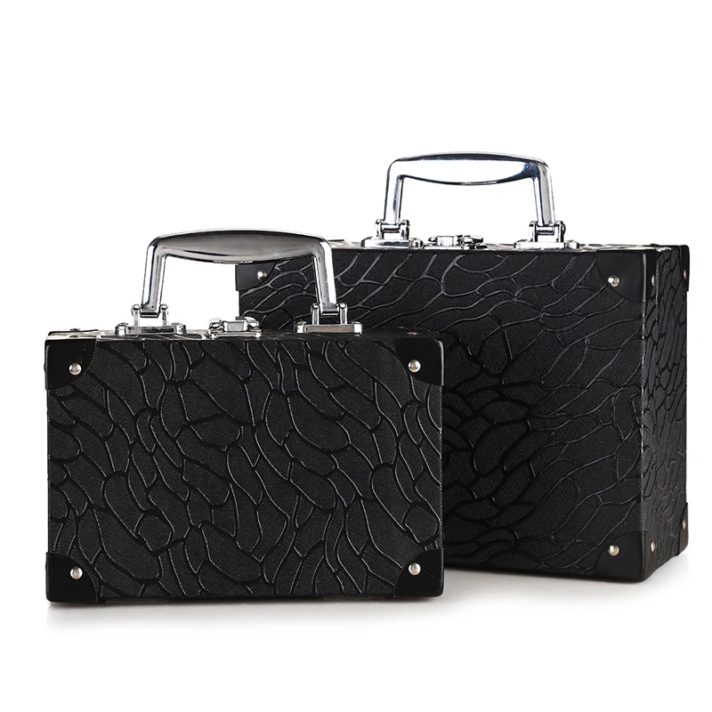 cosmetic bag (3).jpg