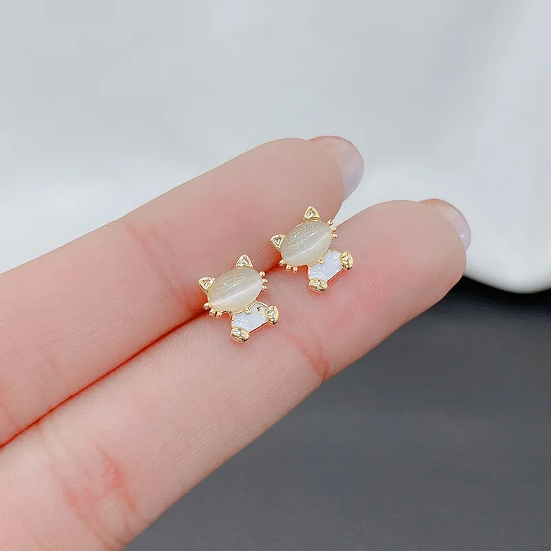 2022 trendy cat's eye stone cat small earrings cute fashion personality earrings gentle fairy earrings female