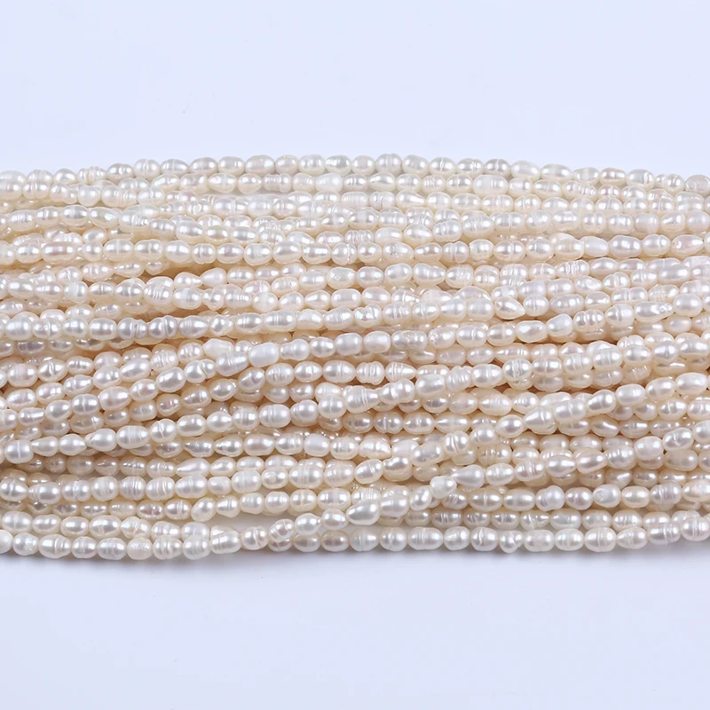 

Wholesale 4-4.5mm Natural Freshwater White Rice Shape Necklace Beads Pearl