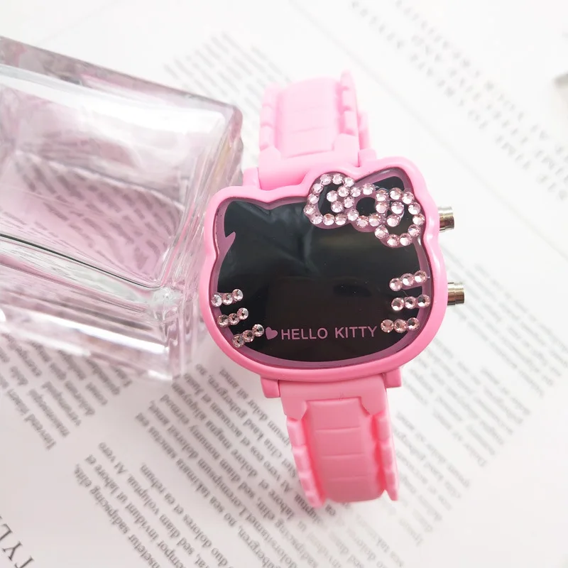 

New 2021 children's cartoon kids girl hello kitty Digita LedLovely silicone watch factory outlet