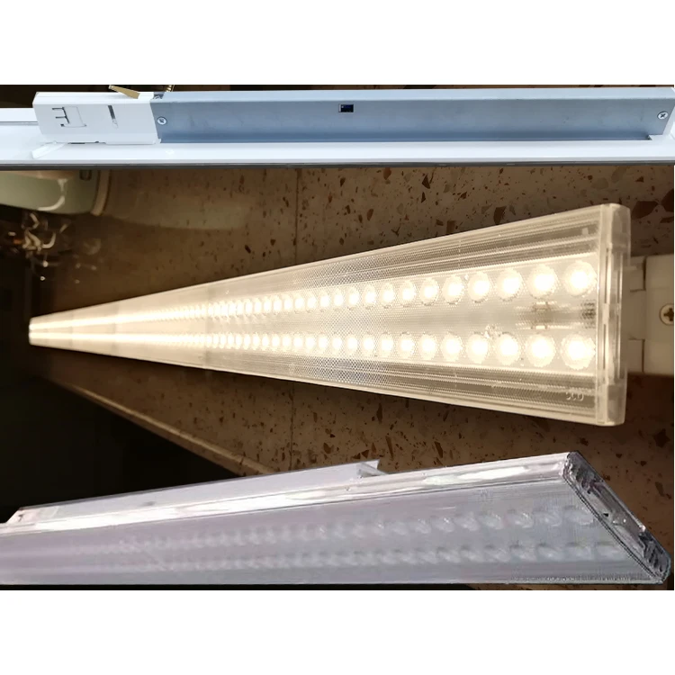 Retail shop light LED linear track light with slim size & low UGR design