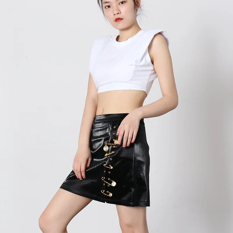 

Wholesale 2020 new design for ladies casual round-neck sleeveless short Crop top summer clothes