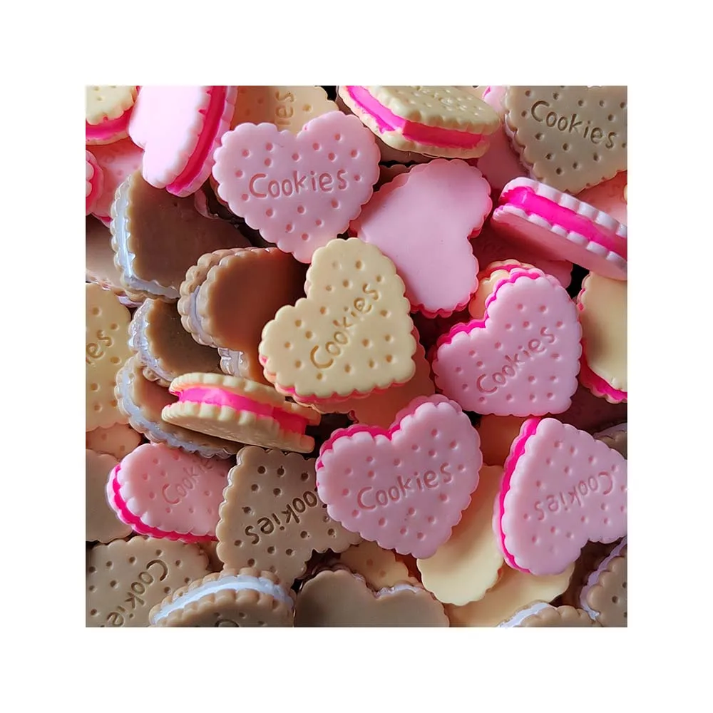 

3D Heart Shape sandwich Cookies Flat back Resin Cabochon Simulation Food DIY Scrapbooking Phone Case Decoration Craft