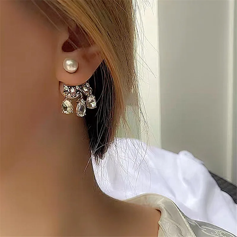 

OUYE South Korea Pearl Earrings Female S925 Retro Water Drop Rear Hanging Earrings New Front And Rear Earrings, Golden/silver