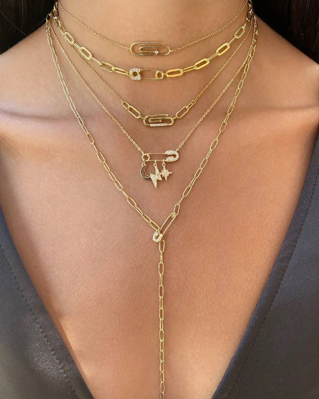 

Dylam Fashion 18k Gold Plated Brass Link Choker With Star And Moon Pendant Zircon Design Paperclip Necklace Paper Cilp Necklaces