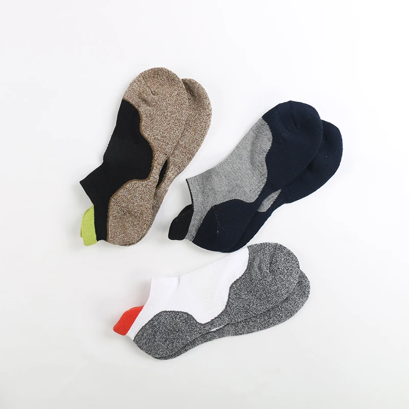 

Wholesale Bulk High Quality Basketball Sports Cotton Ankle Men Socks, Custom color