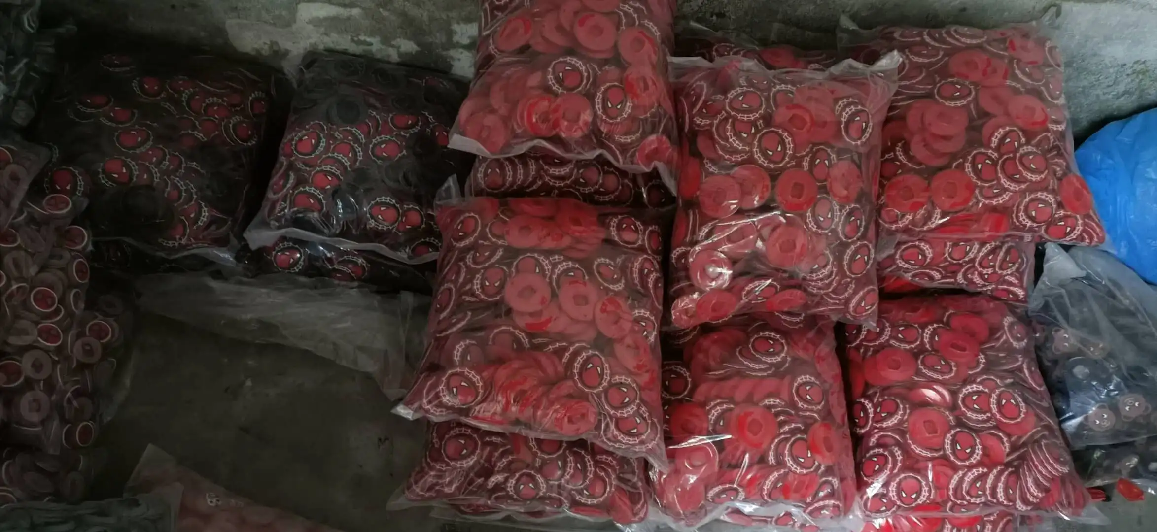 Unicorn waterproof plastic label