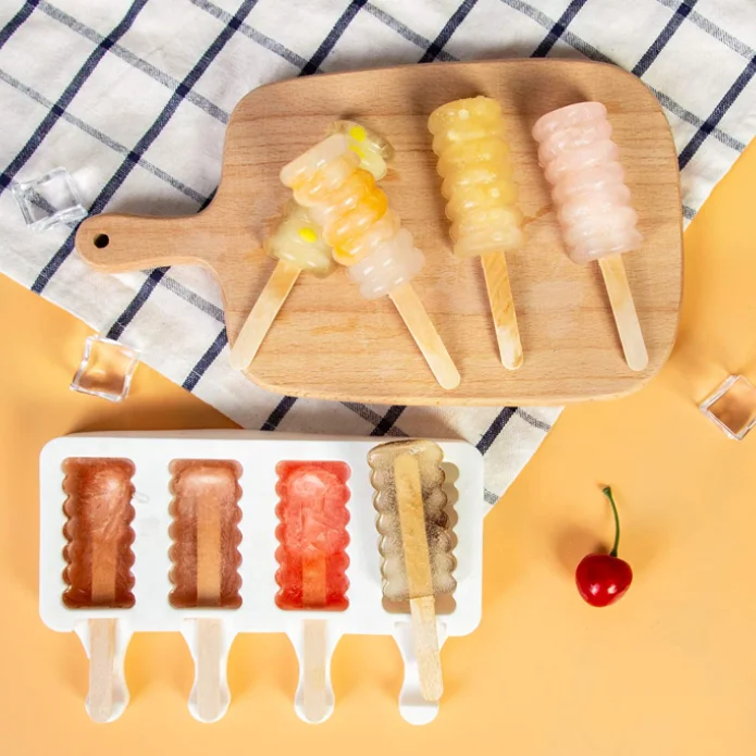 

Wholesales 4 Holes BPA Free Durable Popsicle Ice Cream Making Silicone Mold With Wooden Sticks Handmade Ice Cream Maker, White