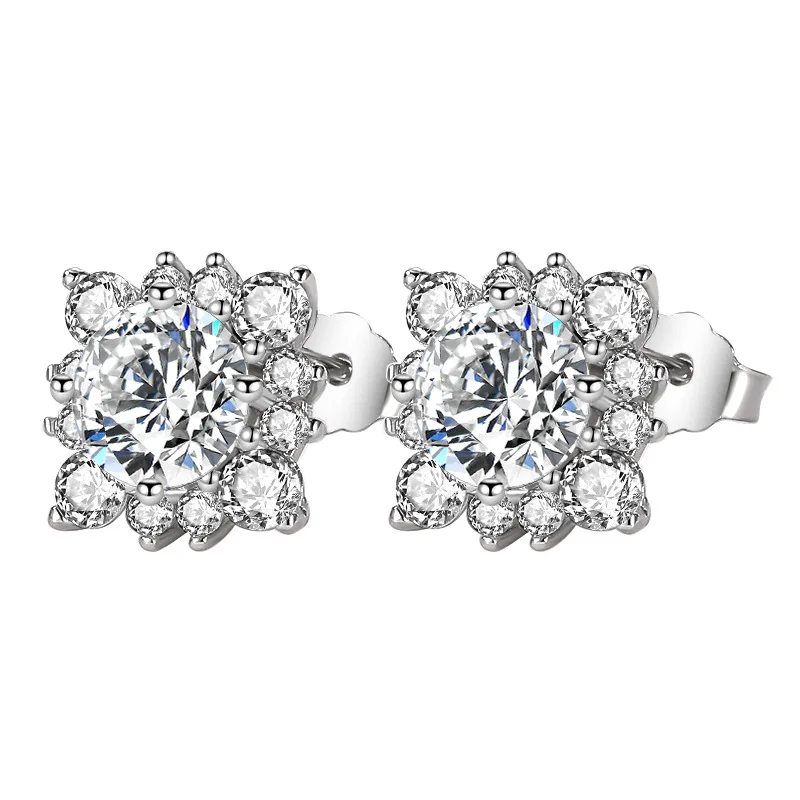 

New fashion square rhombus sterling silver earrings shiny diamond female stud earrings ear jewelry 5A zircon inlaid