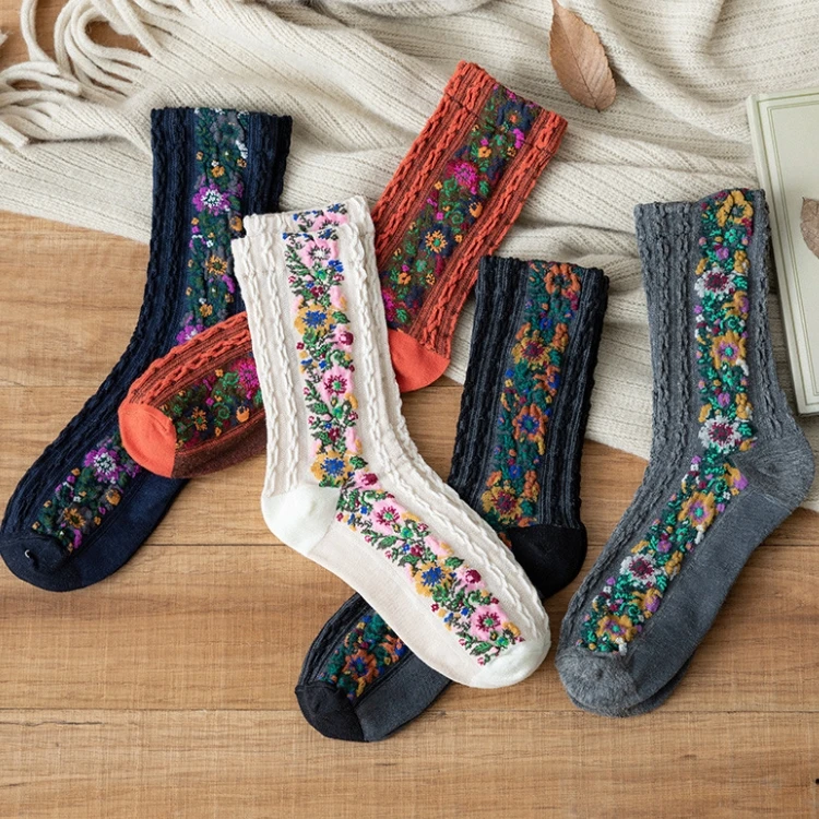 

Spring Autumn Japanese Harajuku Woman Socks Cotton with Flowers Funny Socks Women Korean Style Kawaii Girls Calcetines Mujer, Colors