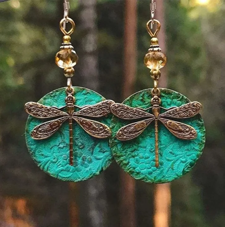 

Retro green famous wind bronze dragonfly hook earrings wholesale