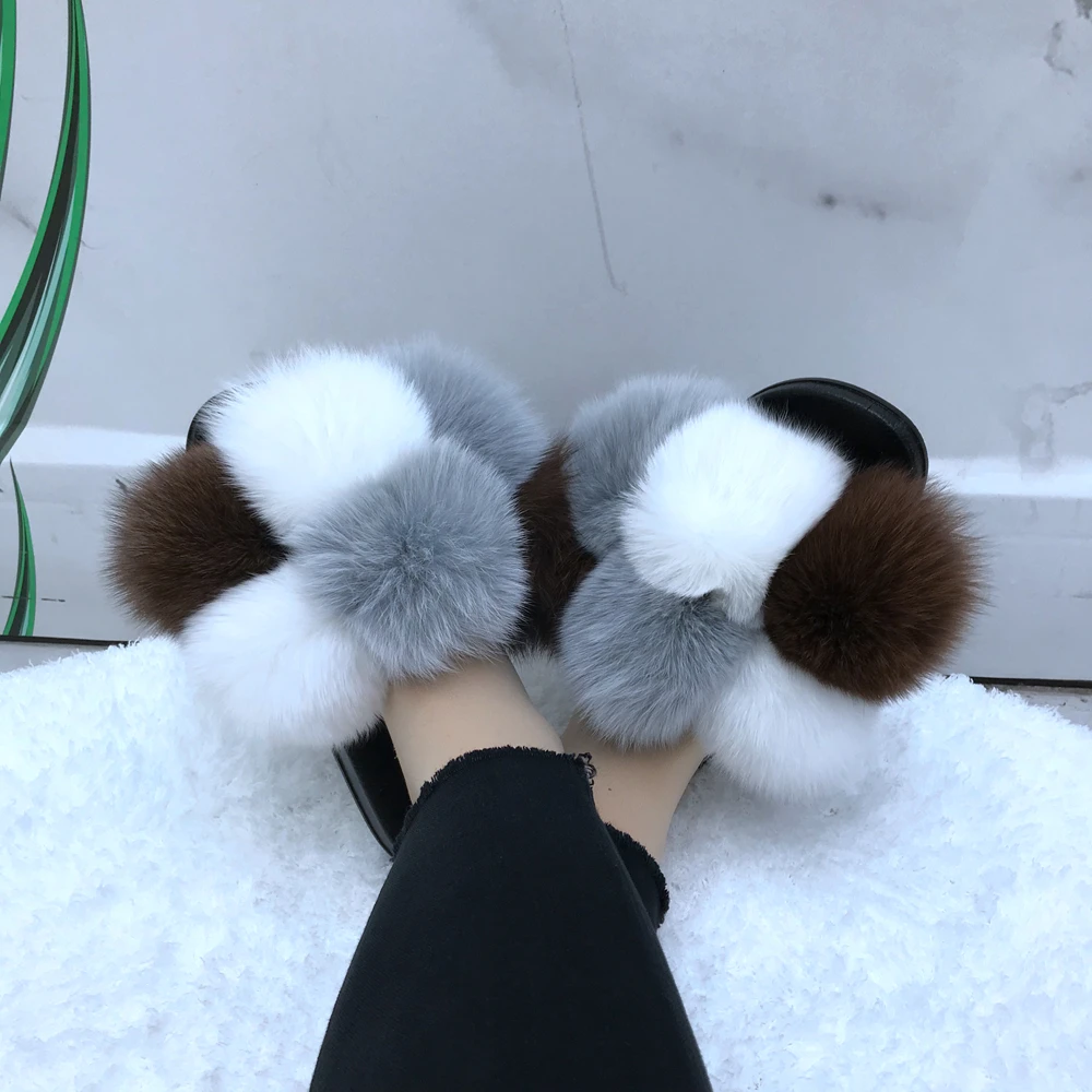 

Fuzzy pom pom slippers open toe Ready to ship with good price, Customized color
