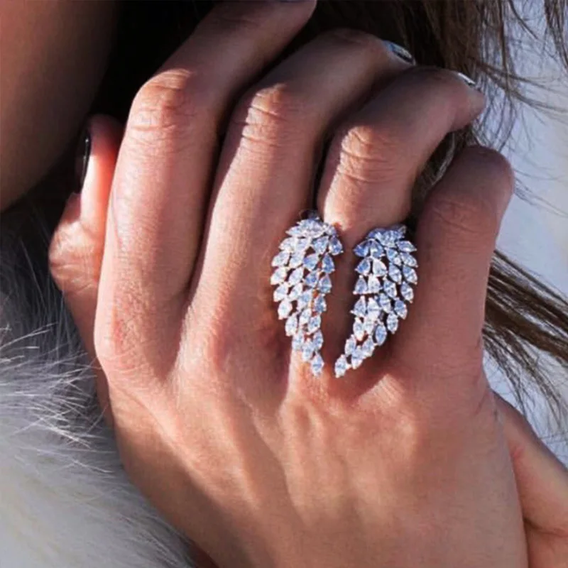 

Hot Selling Wings Of an Angel Fill Of Zircon Open Adjustable Ring For Lady