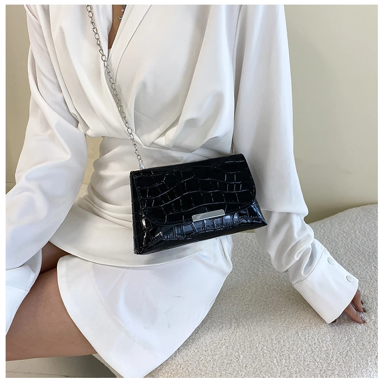 

Wholesale fashion crocodile pattern messenger bag PU leather female bag and mobile phone bag