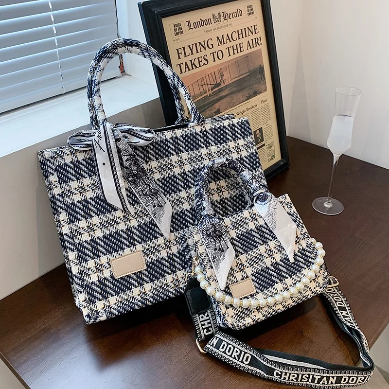 

Best Selling Designer Ladies Plover Case Canvas Oversized Tote Handbags Mini Tote Bag With Zipper, As the picture show