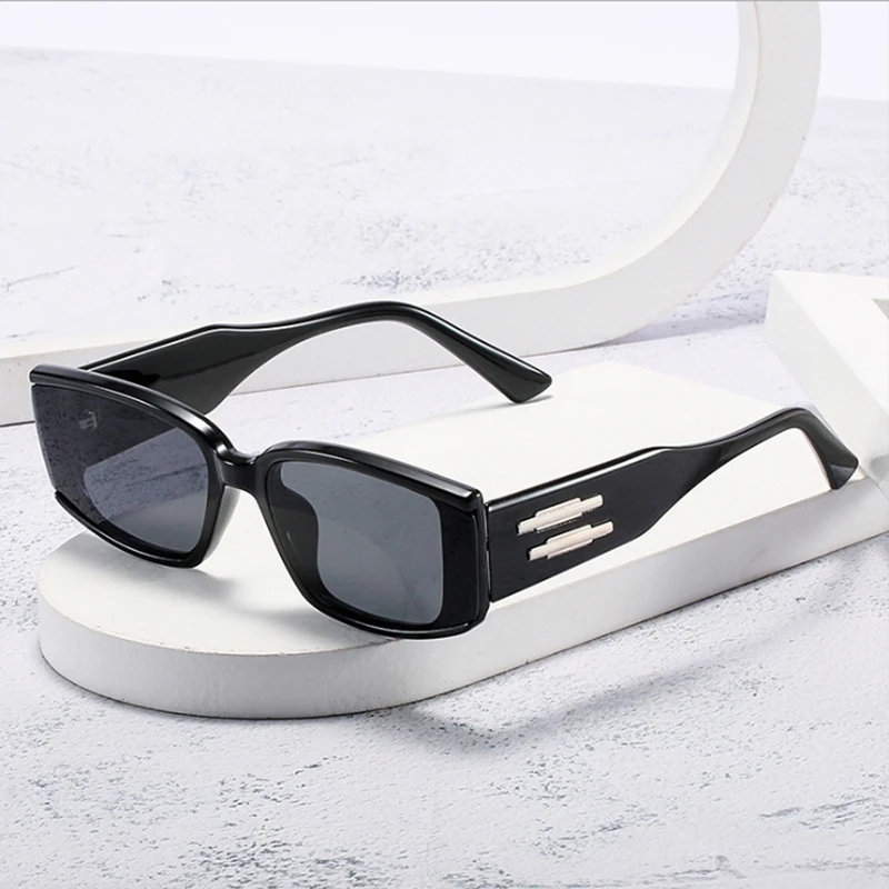 

New Style Sunglasses Women Small Square Frame Sun Glasses Ladies Metal Decoration Sunglasses Oculos UV400 Shades, Multi-select