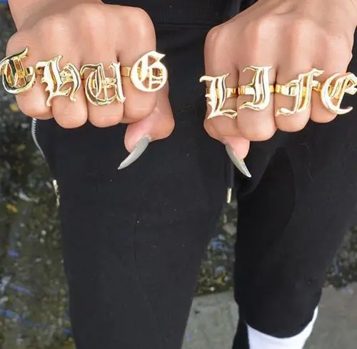 

Ladies fashion ring Old English ring A-Z letter stainless steel ring ladies, Gold
