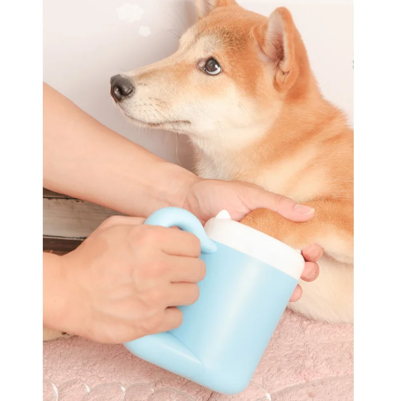 

360 Degree Pet Foot Cleaning Cup Push Type Handle Dog Foot Cleaner Silver Ion Bacteriostat Dog Feet Clean Cup