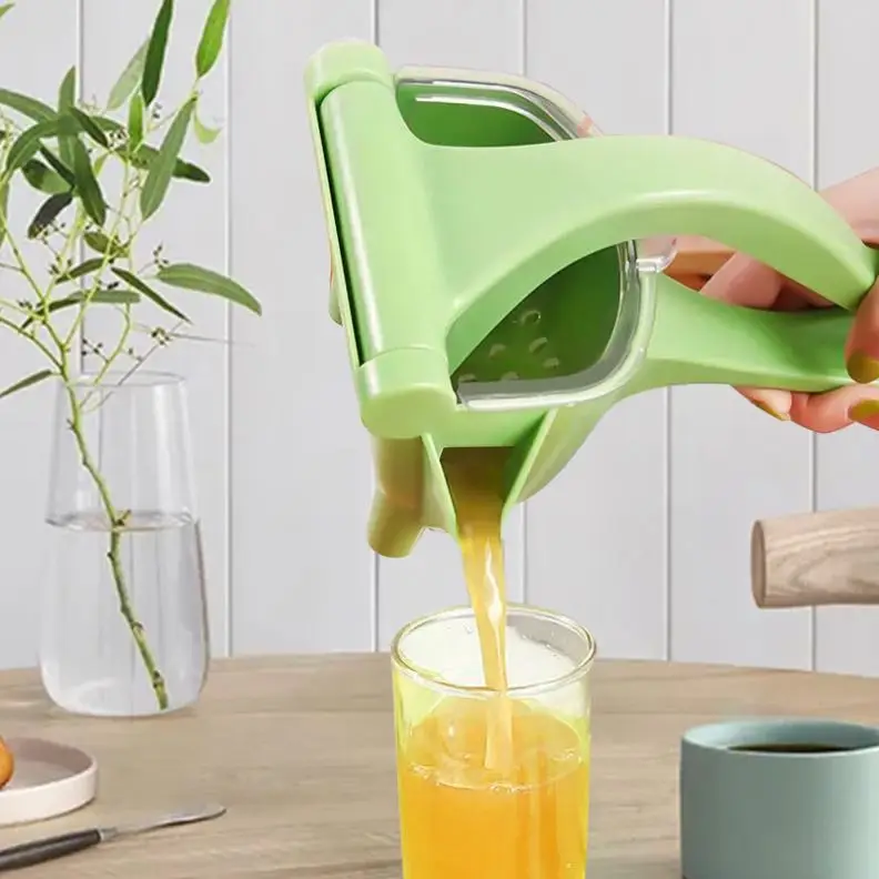 

Wholesale Manual Plastic Hand Juicer LemonJuice Fruit Orange Vegetable Juicer Press Squeezer