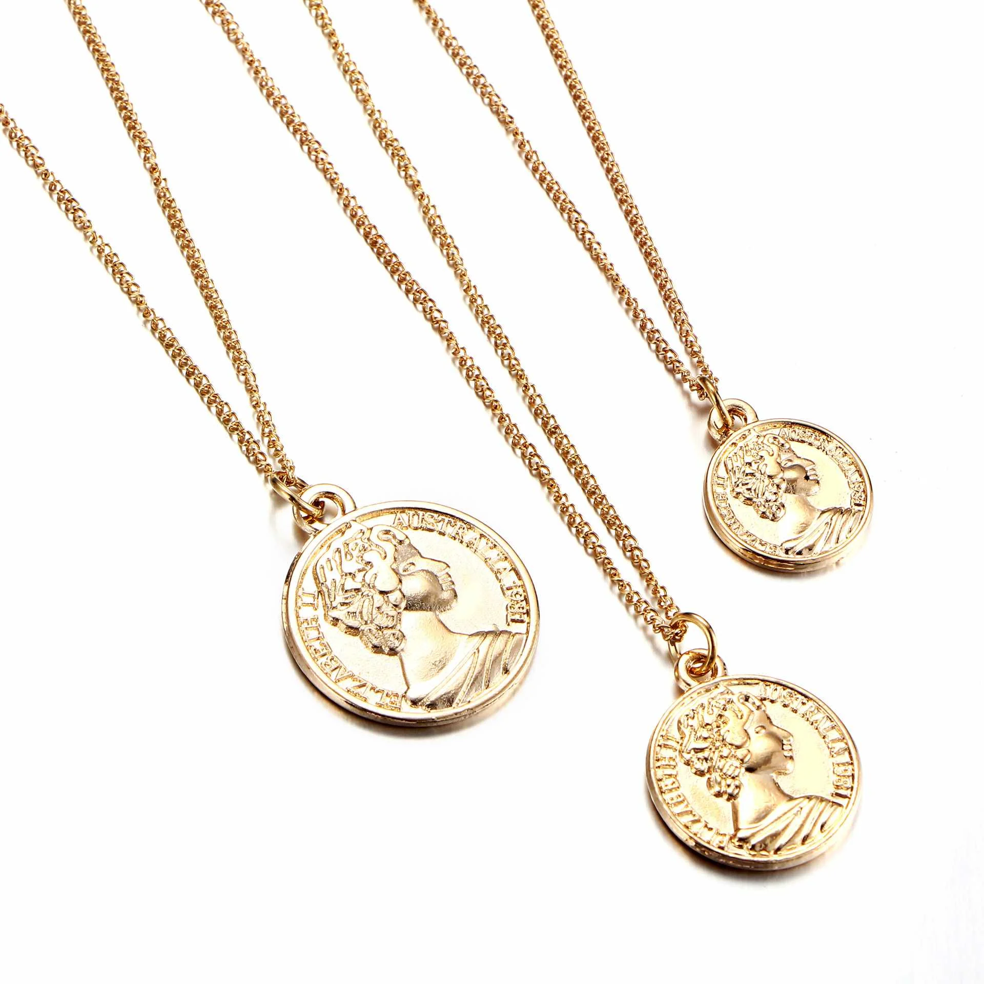 

Vintage Coin Charm Pendant Necklaces For Women Fashion Bohemian Multilayered Choker Necklace Statement Gift Jewelry for Female