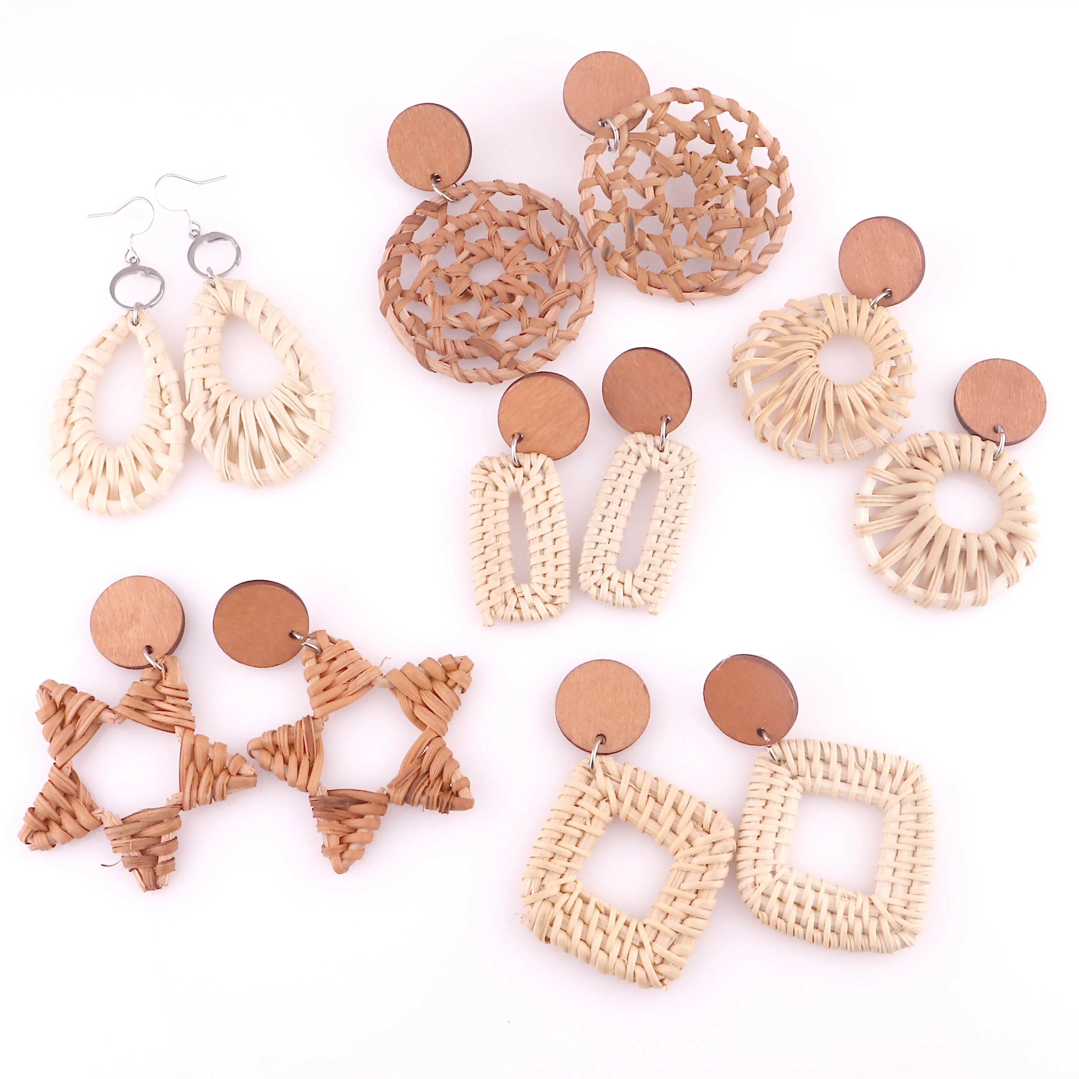 

Wholesale Women Gift Boho Bamboo Straw Rattan Woven Drop Wood Earrings