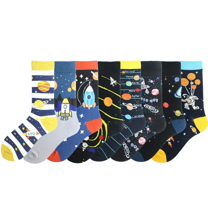 

Wholesale hot sale popular fashion cartoon skateboard sock Astronaut flight pattern aero space crew cotton socks