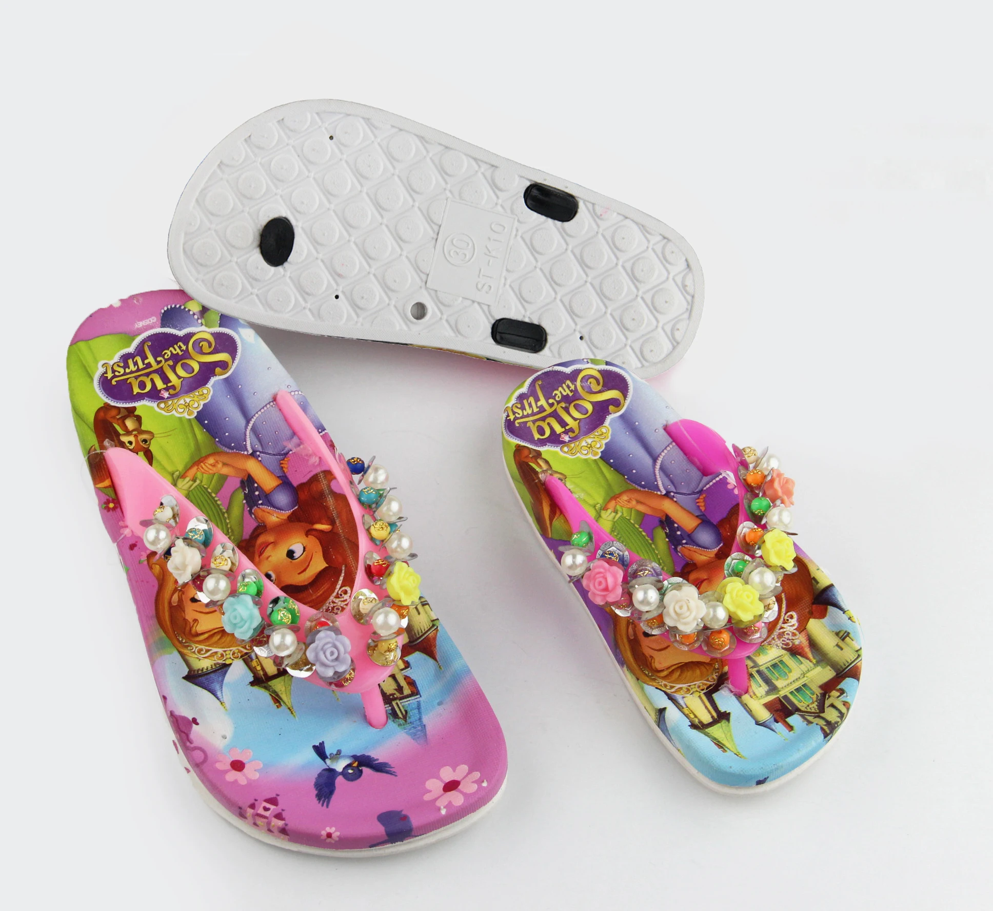 

Factory children's flip-flops cartoon pattern beautiful design beach sandals flat slippers change upper