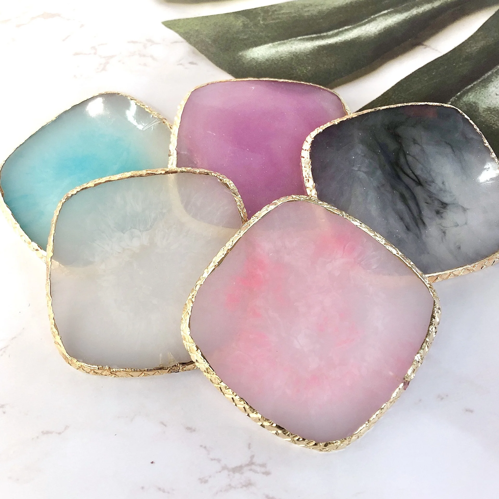 

Promotion Resin Square Shape Painting Tray Nail Palette Agate Crack Rhinestone Resin Tray Nail Art Manicure Tools, Pink,blue,purple,white,grey