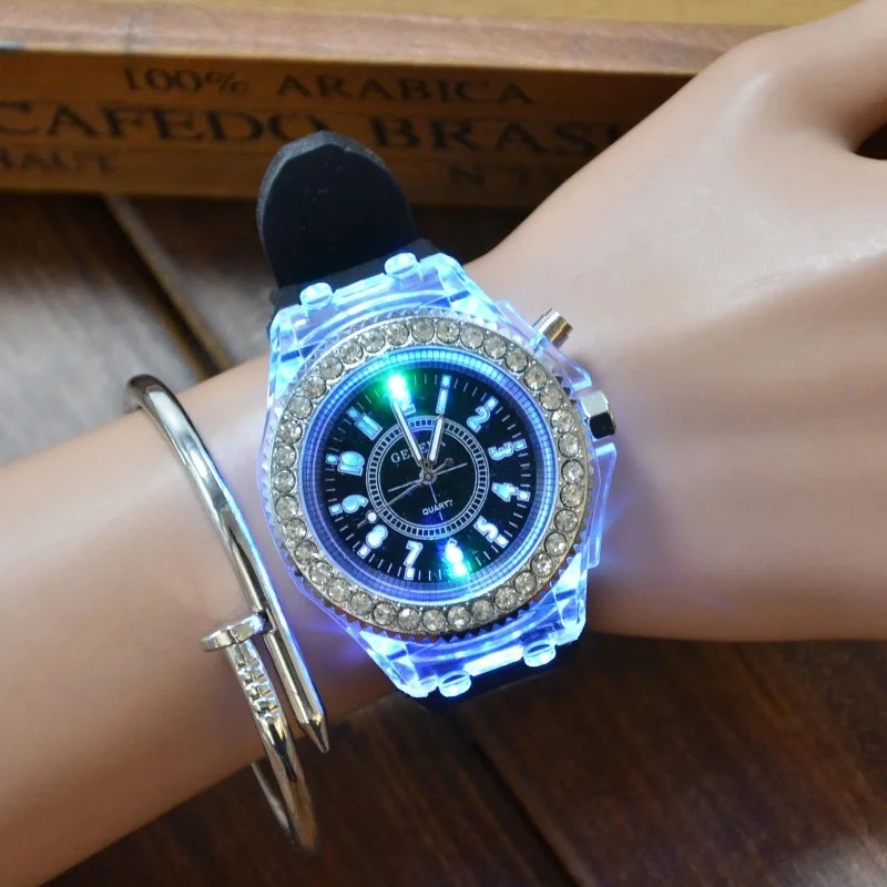 

Wholesale Promotional Gifts LED Flash Luminous Watch, Red/blue/green etc