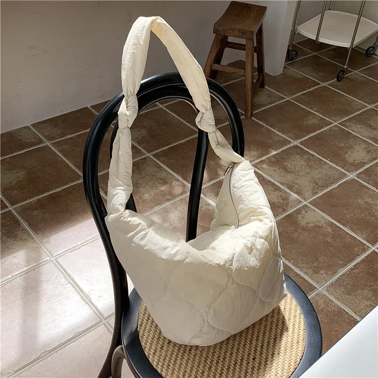 

New design Embroidery nylon crossbody bag soft Knot decoration chic messenger bag Simple fashion wadding ladies shoulder bags