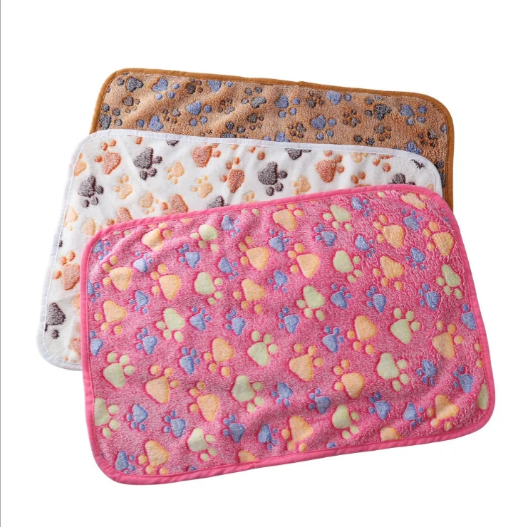 

Fluffyet Dog Blanket Multi-colors Paw Printing Soft Pet Blanket Wholesale