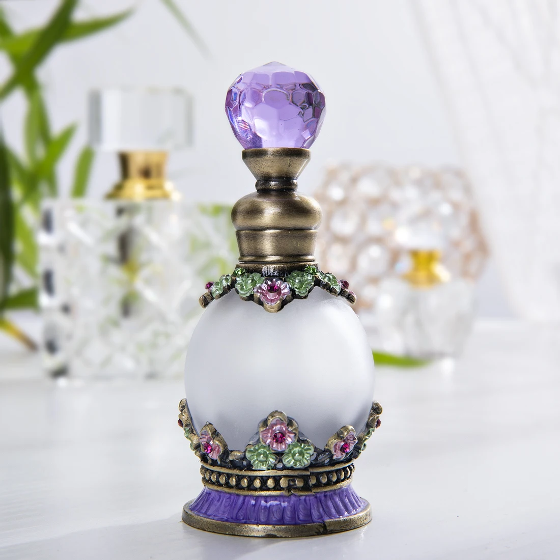  H&D Crystal Perfume Bottles Empty Refillable Decorative Bottles  Glass Bottles for Home Decor Lady Gift : Beauty & Personal Care