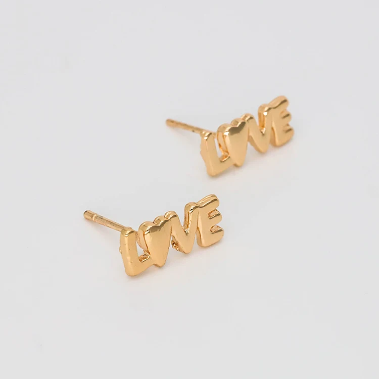 

Fashionable style capital letters L V E plus a solid love to piece together the word love fashion high-end high-quality earrings, Gold