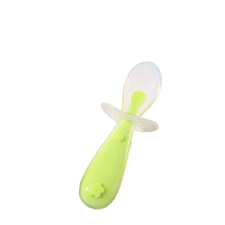 

Eco Friendly Food Grade Silicone BPA Free Heat Resistant Infant Baby Training Soft Spoon with Baffle Liquid baby bottle spoon