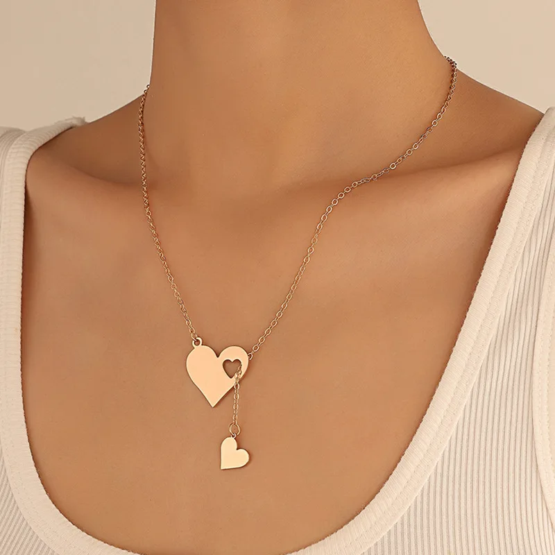 

Creative Chic Hollow Out Heart Pendant Stainless Steel Necklace Charm Gold Color Temperament Fashion Jewelry