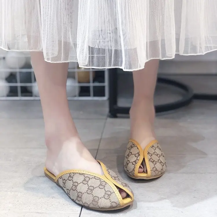 

2021 hot wholesale summer spring fashion luxury new Brand Design women slides flip flop slippers, Beige green yellow
