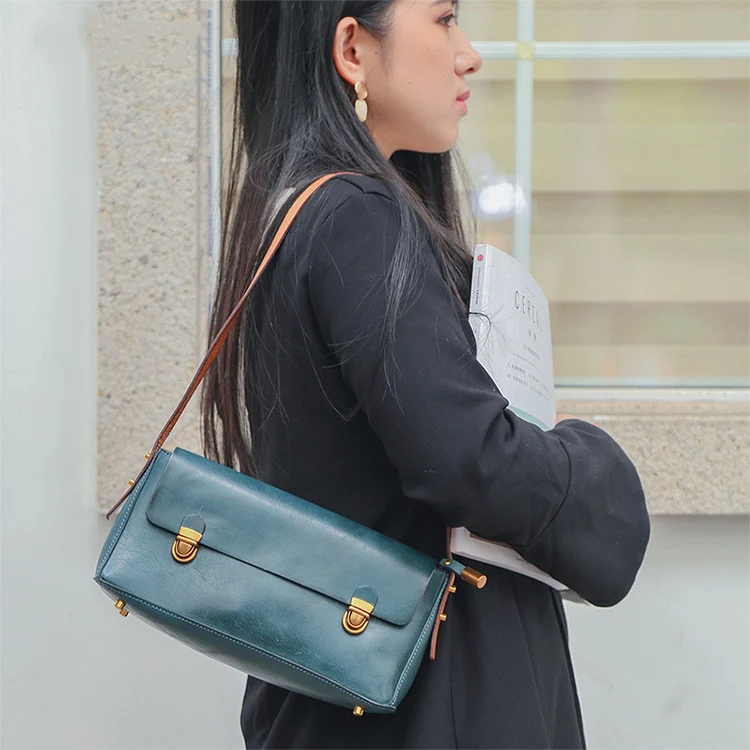 

Genuine leather Bags for girls wholesale true leather handbags small luxury handbags for woman with your logo, Customized color