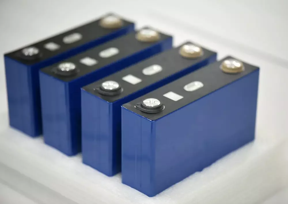 3,2 V Prismatische Lifepo4 Wiederaufladbare Lithium-eisen Phosphat ...