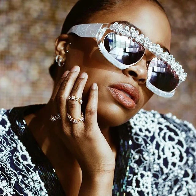 

Customize Designer Rimless Trendy Oversized Shades UV400 bling Sun Glasses sexy Sunglasses Women 2021