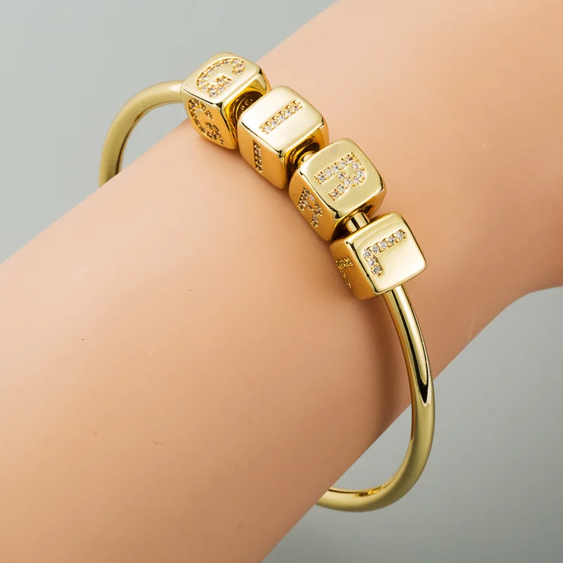 

2021 Sailing Jewelry Adjustable Copper Intial Letter Bangle Micro Pave CZ Zircon Intial Letter CZ Bangle