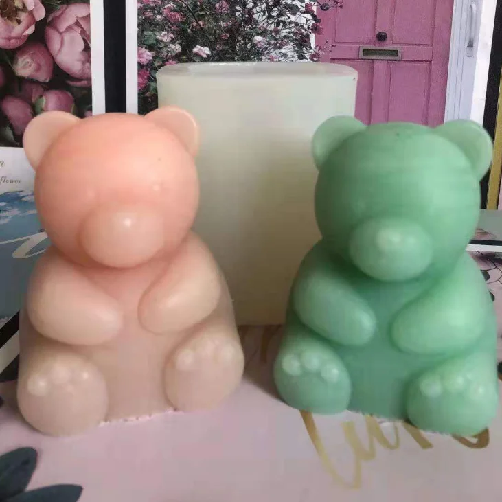 

LOVE'N LV652X 2021 new popular silicone mold for sitting posture cuddling bear