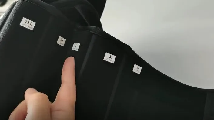 back brace size mark.jpg