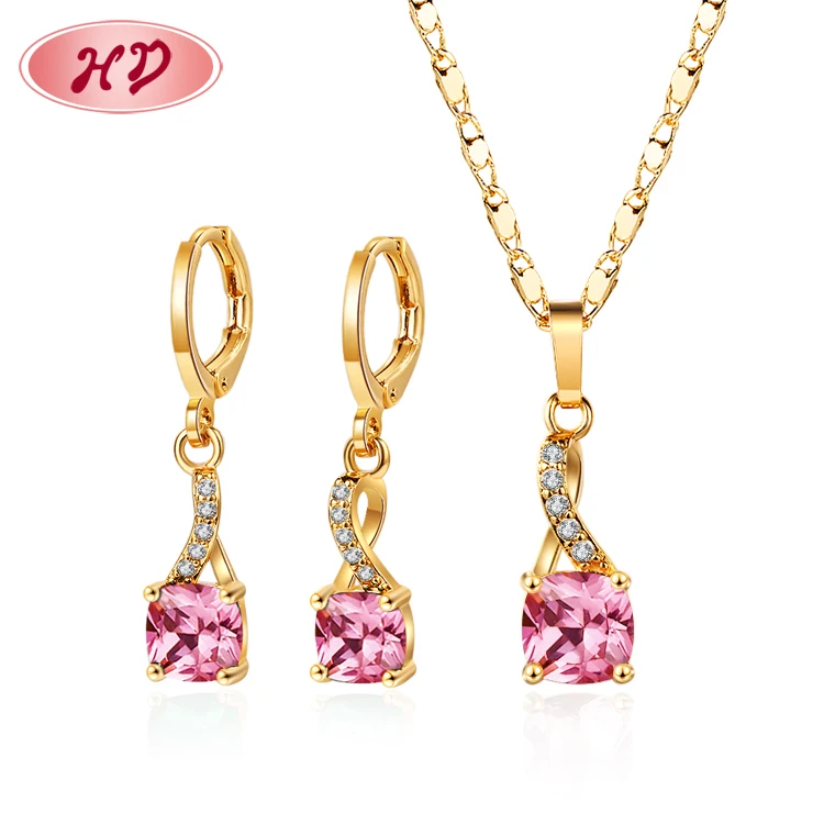 

Hengdian New Hot Sale 18k gold plated classic design bridal elegant necklace pendant earring jewelry sets for women