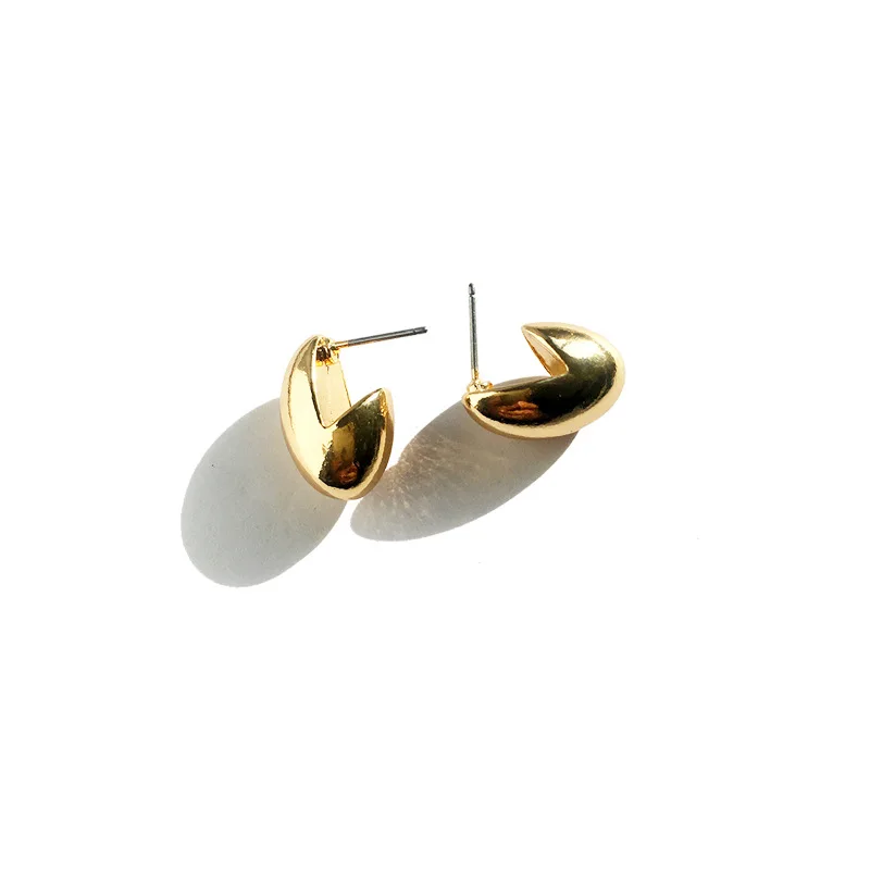 

Fashion Minimalist 16K Gold Coffee Beans Round Stud Earrings for Girls Party, Picture