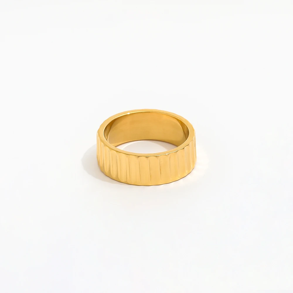 High End 18K PVD Gold Plated Stylish Gear Band Rings for Women Stainless Steel Jewelry Tarnish Free Jewelry